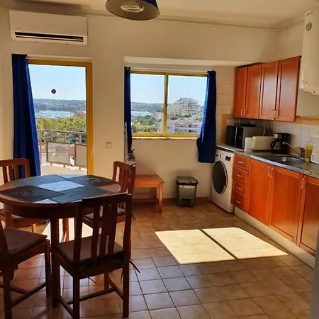 T1- Da Rocha Com Piscina -segunda Linha *