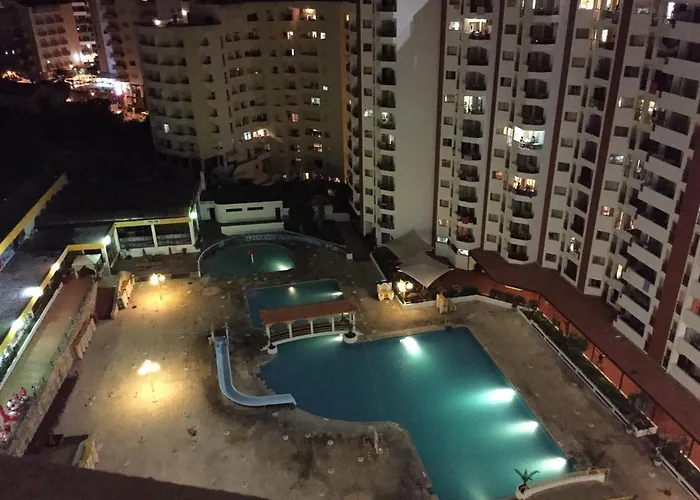 Appartamento T1- Da Rocha Com Piscina -segunda Linha Portimão